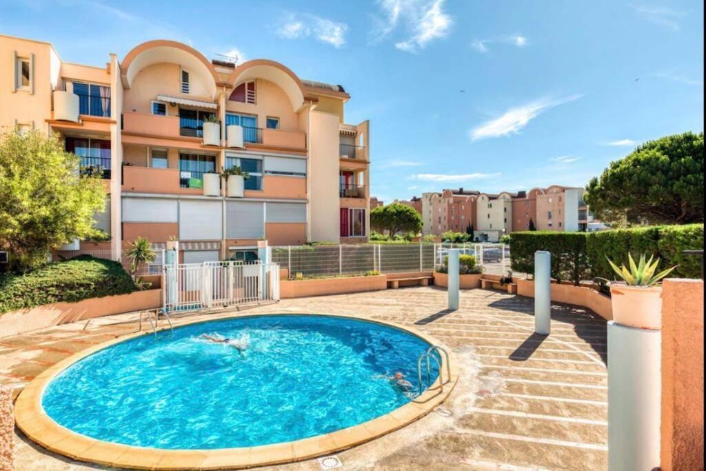 Residence Port Soleil Duplex T3 46 M2 Climatise Груиссан Экстерьер фото