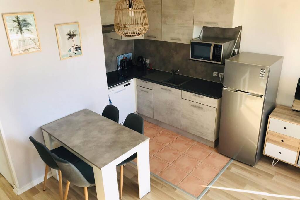 Residence Port Soleil Duplex T3 46 M2 Climatise Груиссан Экстерьер фото